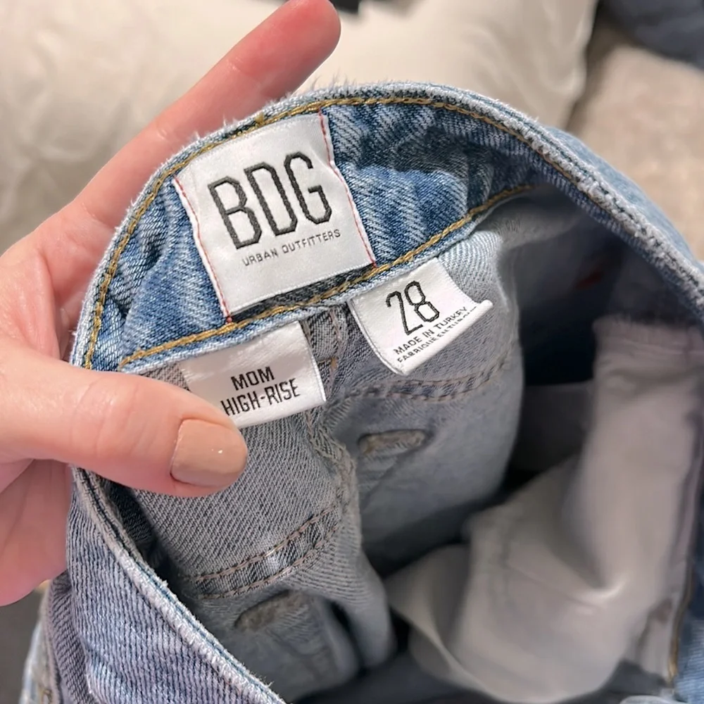 BDG Urban Outfitters High Rise Mom Jeans - Picture 5 of 5